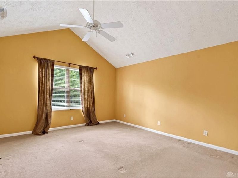 2028 Wentworth Village Drive, Bellbrook, OH 45305 Photo 19