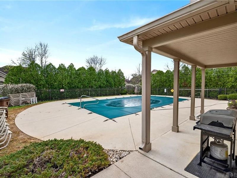 2028 Wentworth Village Drive, Bellbrook, OH 45305 Photo 28