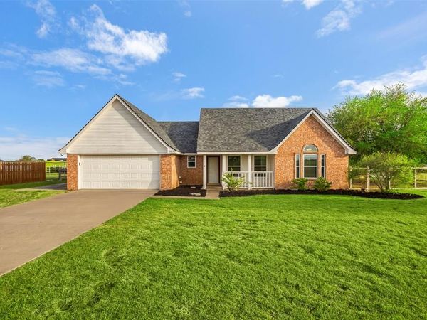 2825 FM 876, Waxahachie, TX 75167