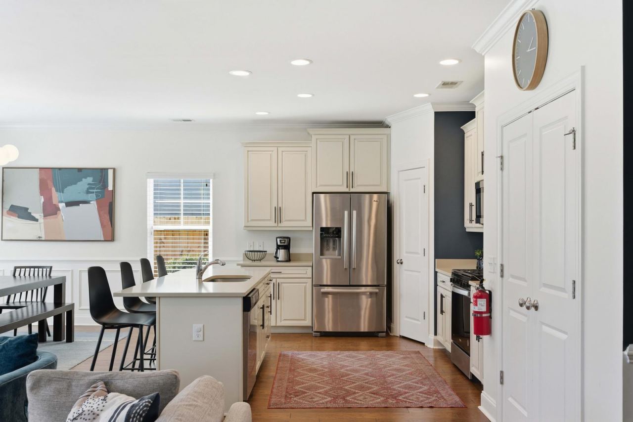 1169 Sumner Avenue Photo 17