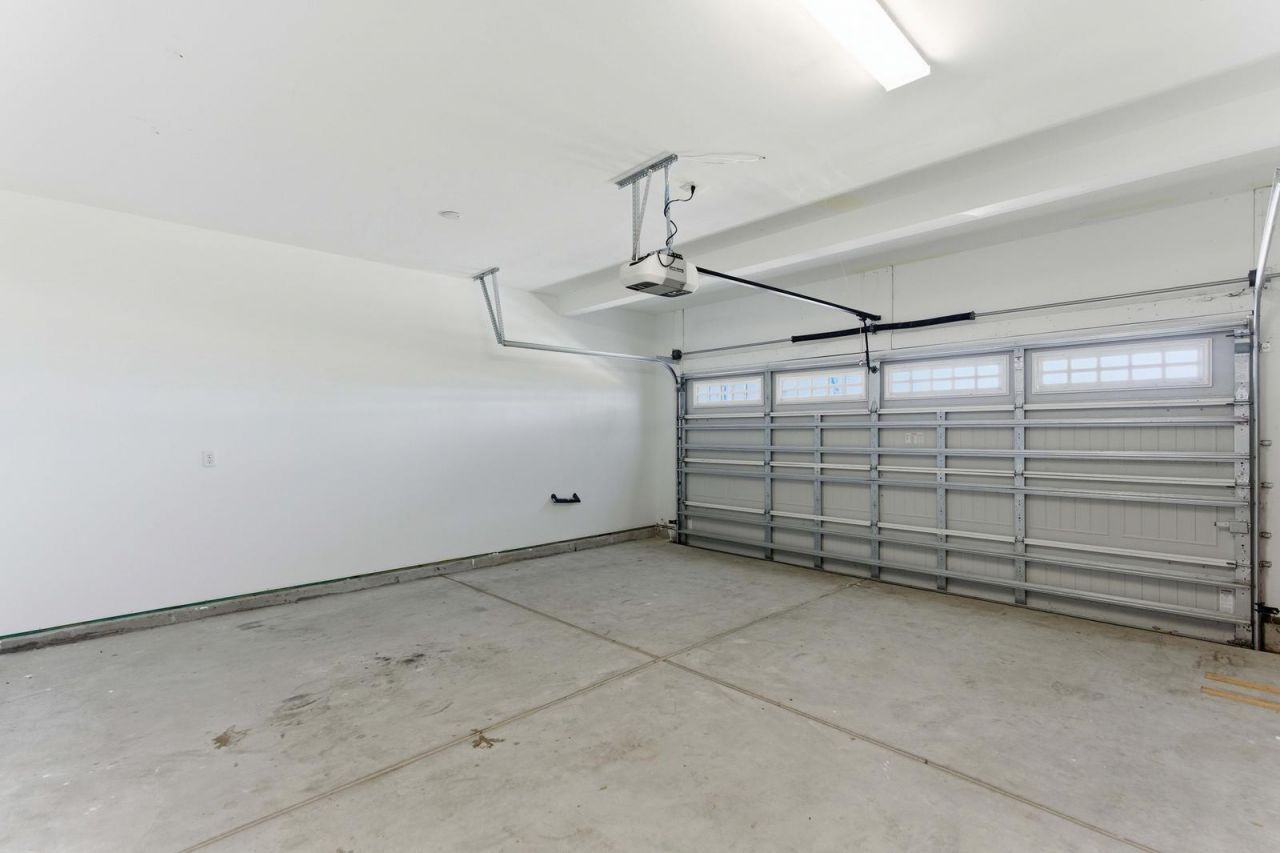 1169 Sumner Avenue Photo 41