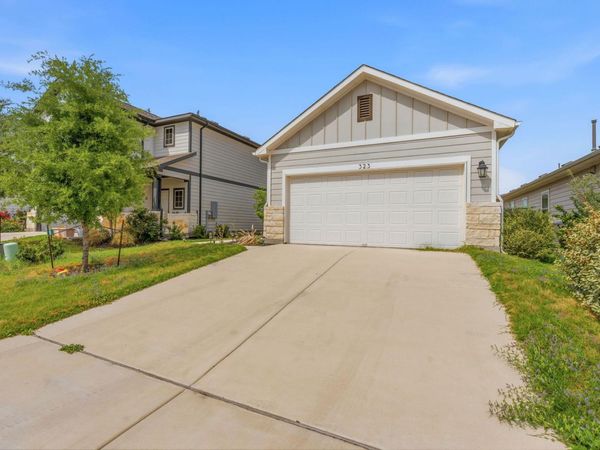 323 Tolo DR , Elgin, TX 78621