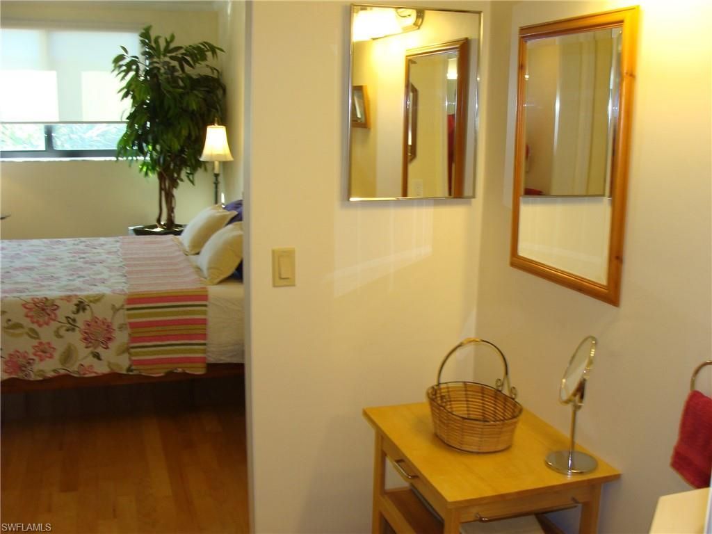 807 River Point Dr, Unit 201D, Naples, FL 34102 Photo