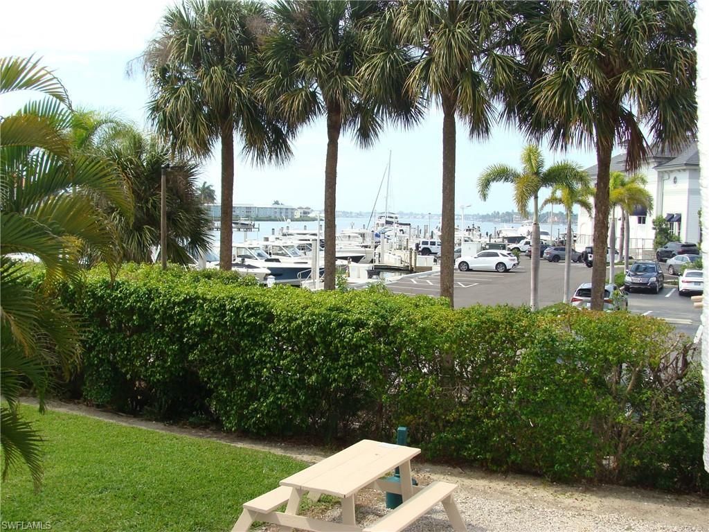 807 River Point Dr, Unit 201D, Naples, FL 34102 Photo