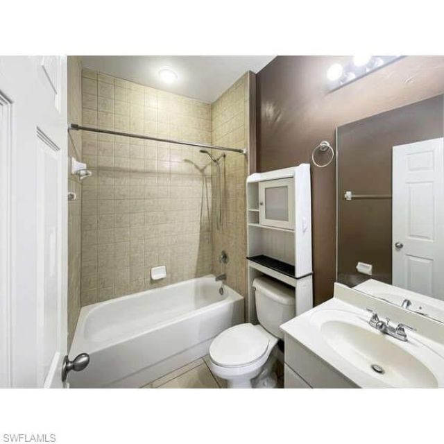 1252 Delores St E, Lehigh Acres, FL 33974 Photo