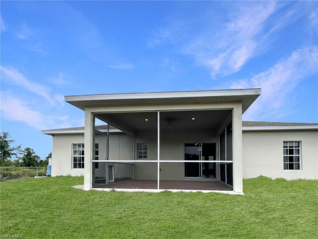 1252 Delores St E, Lehigh Acres, FL 33974 Photo