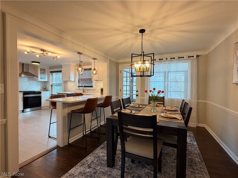 3954 Meadowbrook Boulevard, University Heights, OH 44118 Photo 12