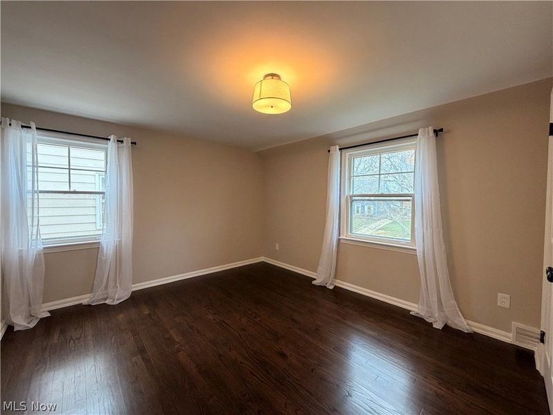 3954 Meadowbrook Boulevard, University Heights, OH 44118 Photo 18