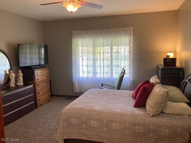 1335 Meadowbrook Drive, Dover, OH 44622 Photo 21