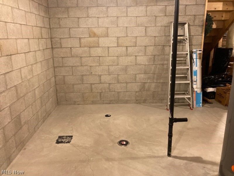 1335 Meadowbrook Drive, Dover, OH 44622 Photo 26