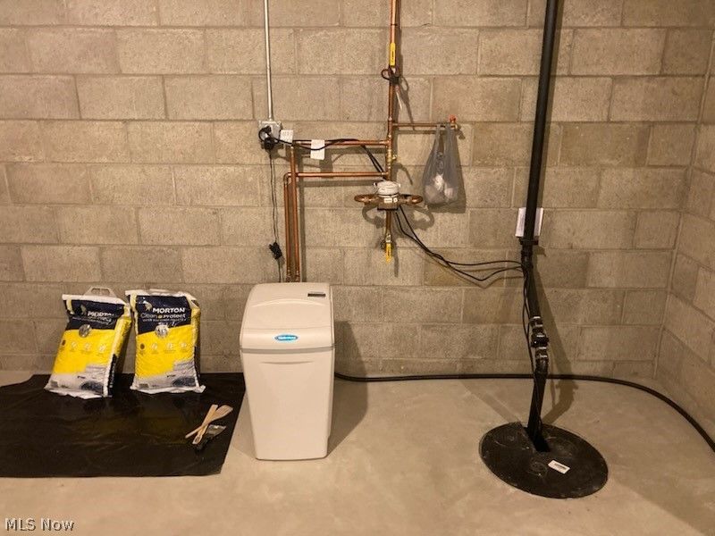 1335 Meadowbrook Drive, Dover, OH 44622 Photo 29