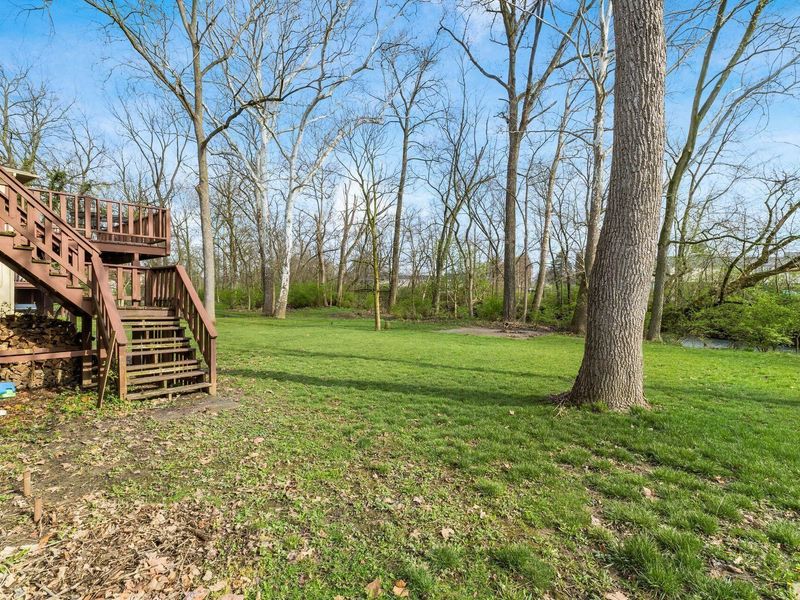 7056 White Butterfly Lane , Reynoldsburg, OH 43068 Photo 2