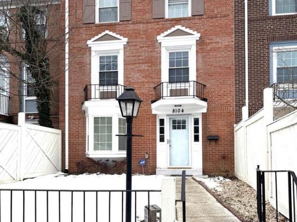 8104 OAKLAKE COURT, ALEXANDRIA, VA 22309