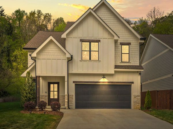 637 Lullwater Road, Chattanooga, TN 37405