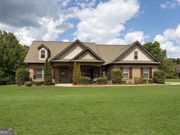 205 Dupont Court, Mcdonough, GA 30252