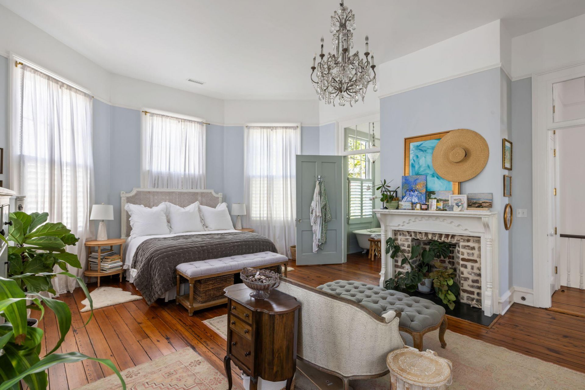 14 New Street Photo 14