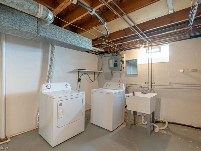 11121 Gabriella Drive, Parma, OH 44130 Photo 16