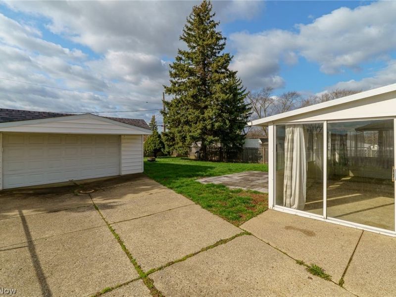 11121 Gabriella Drive, Parma, OH 44130 Photo 19