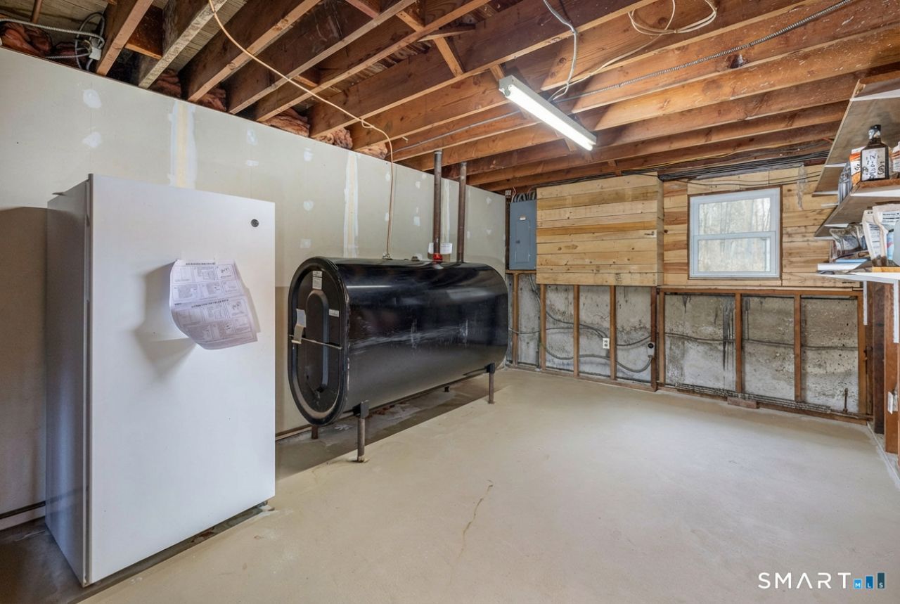 481 Gaylord Mountain, Hamden, CT 06518 Main Photo