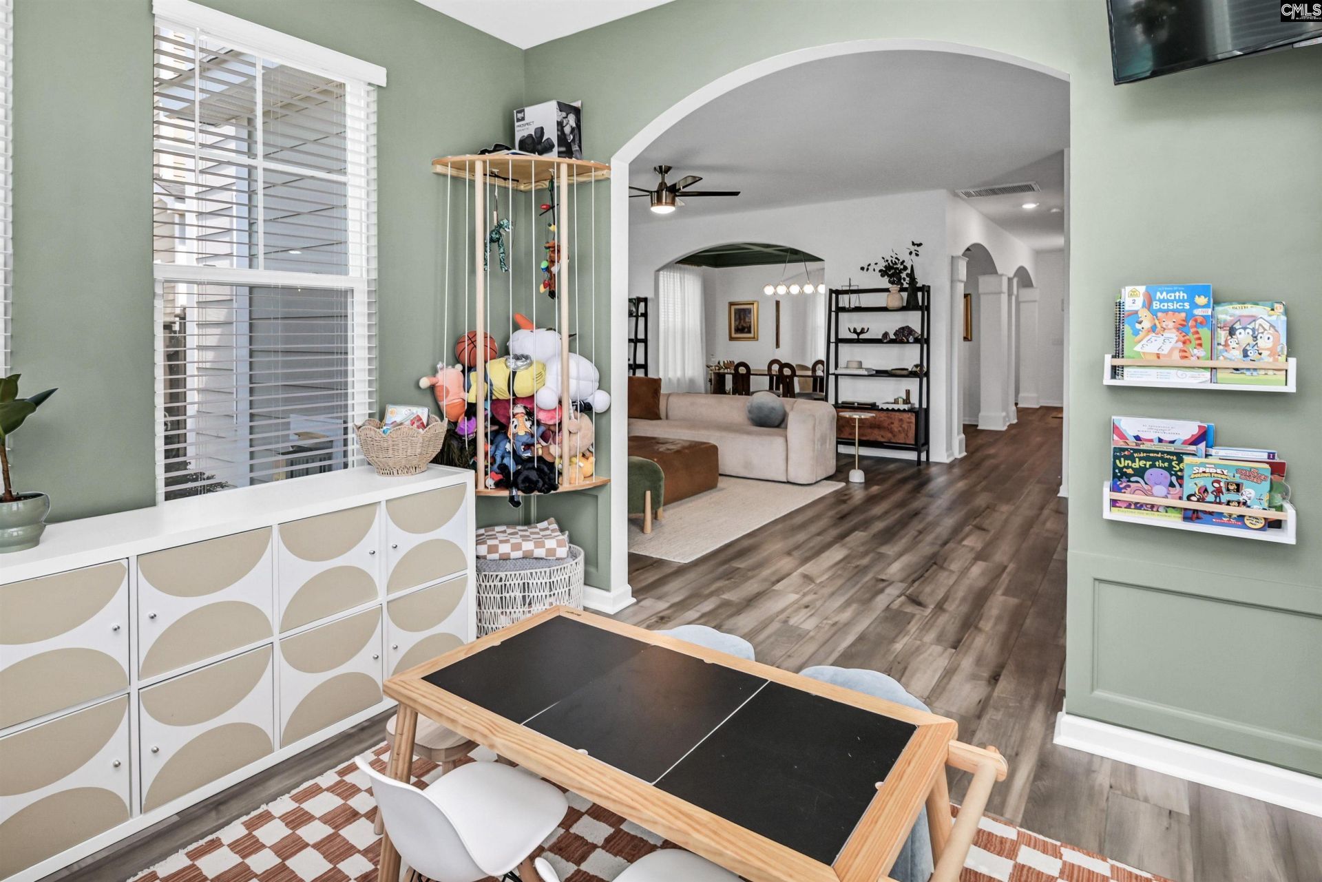 535 Harbour Pointe Drive Photo 31