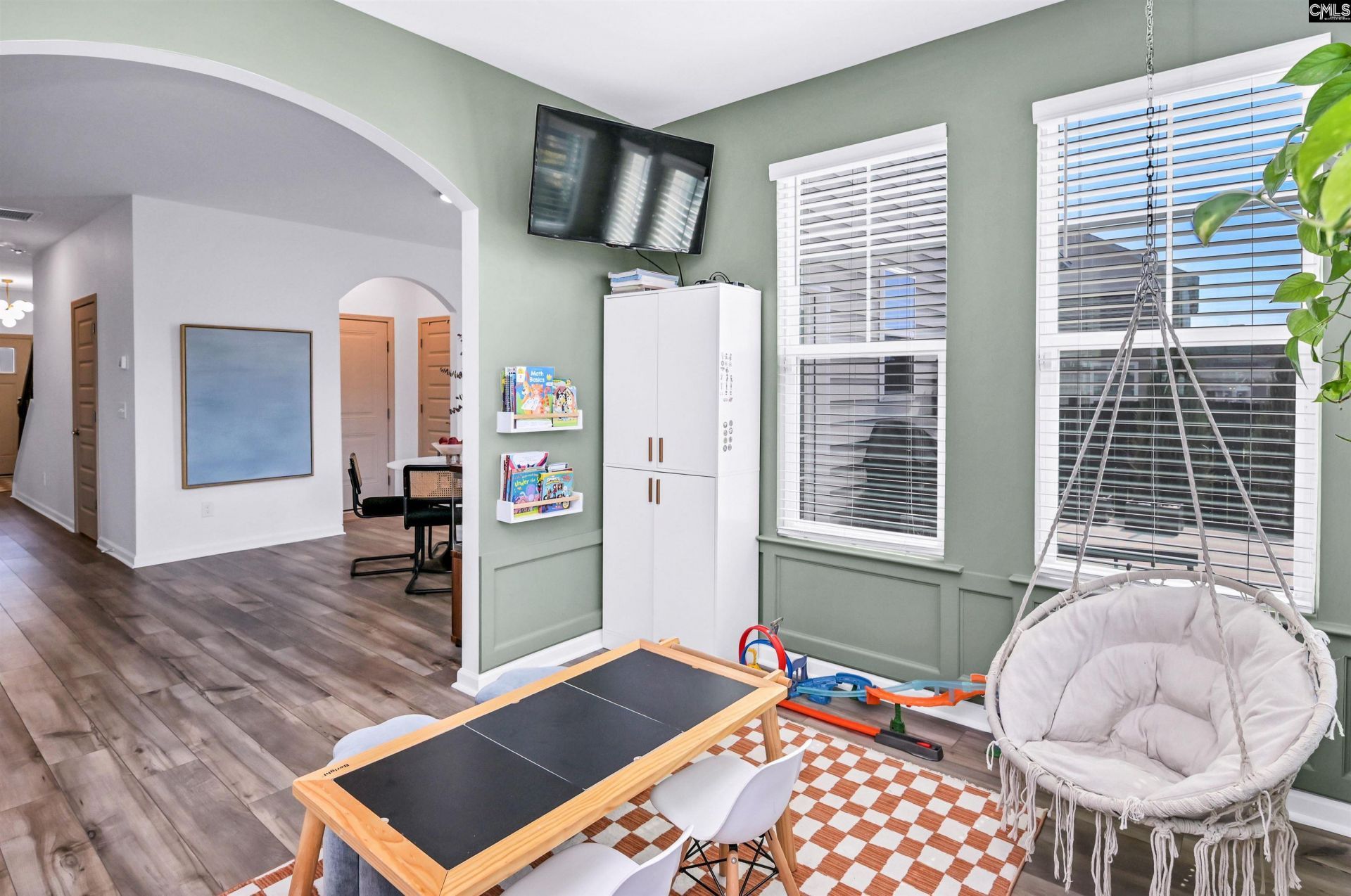 535 Harbour Pointe Drive Photo 32