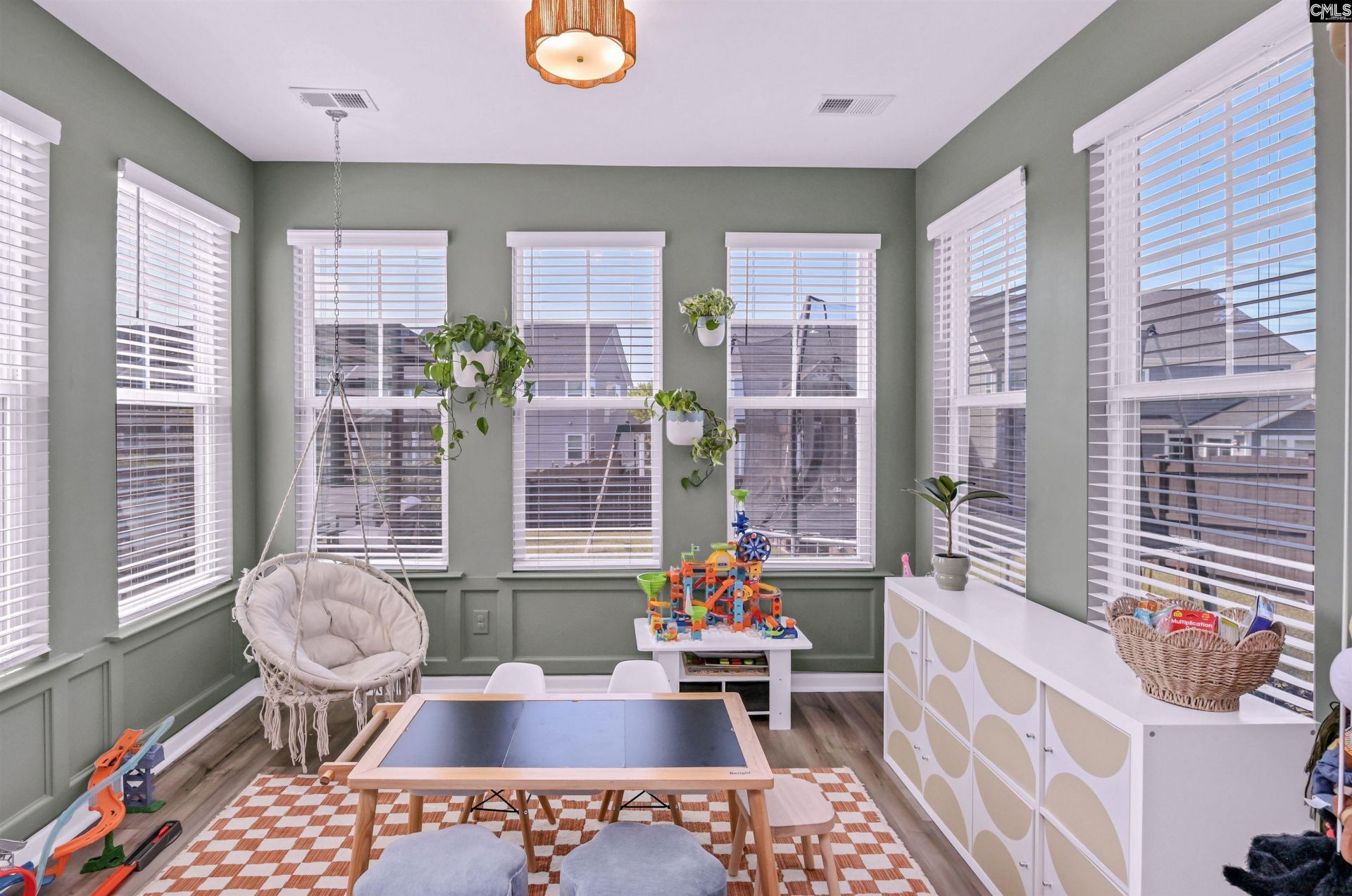 535 Harbour Pointe Drive Photo 33