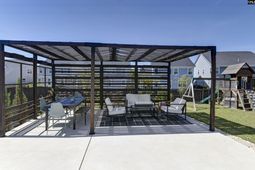 535 Harbour Pointe Drive photo 4