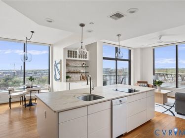 1101 Haxall Point , Unit U1002, Richmond, VA 23219
