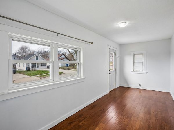 3109 4th Street, Des Moines, IA 50313