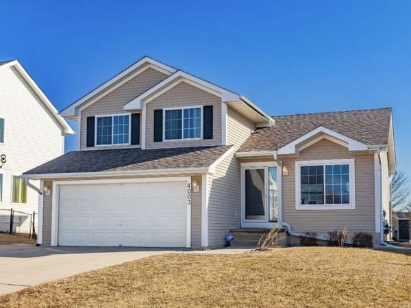 4003 122nd Street , Urbandale, IA 50323