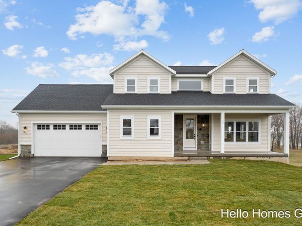 11326 Bancroft Way SE, Alto, MI 49302