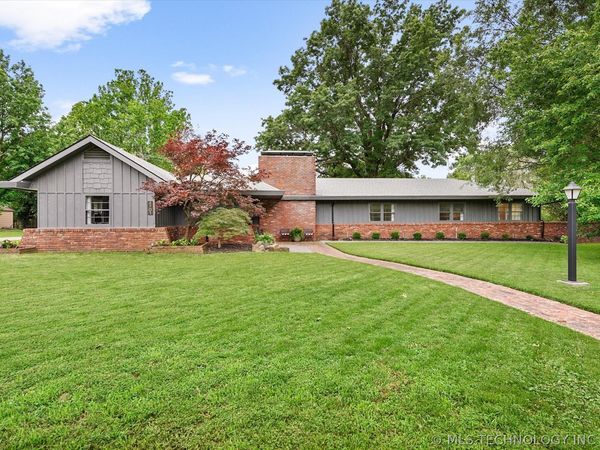 4701 Girard Street , Muskogee, OK 74401