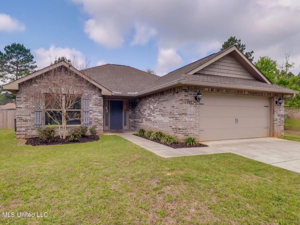 19521 Stewart Street, Saucier, MS 39574