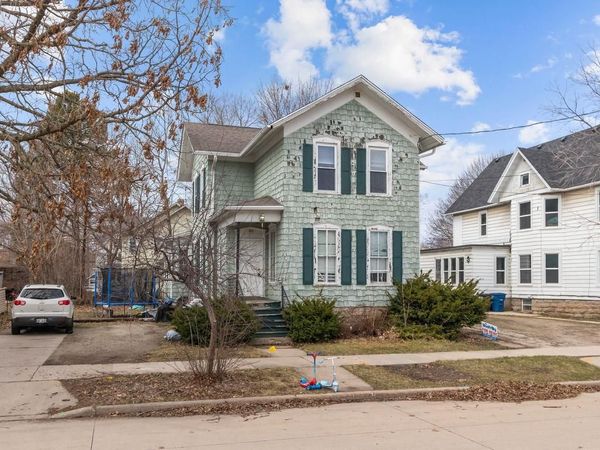 709 FRANKLIN STREET, Oshkosh, WI 54901