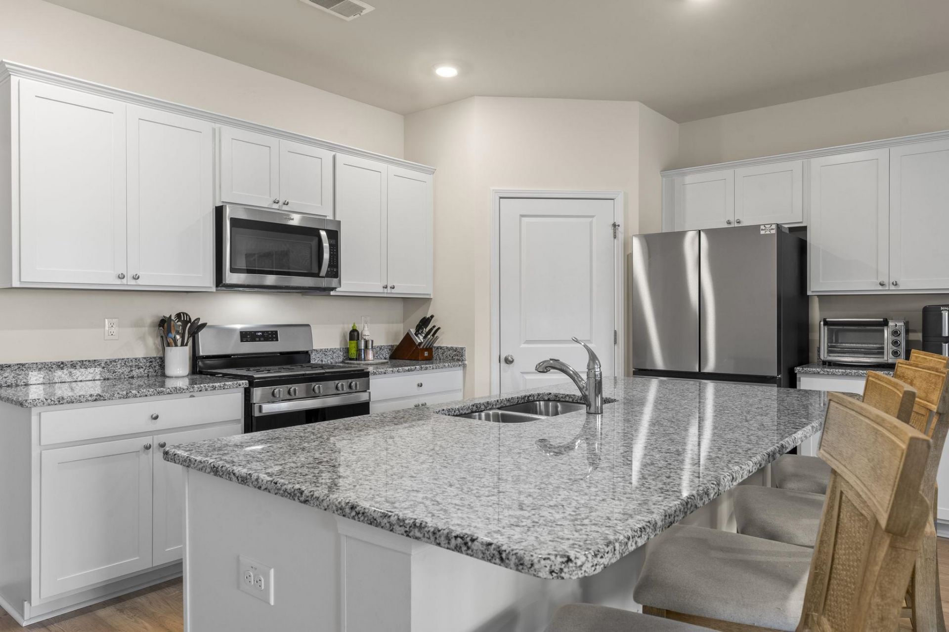 3725 Bells Lake Circle Photo 15