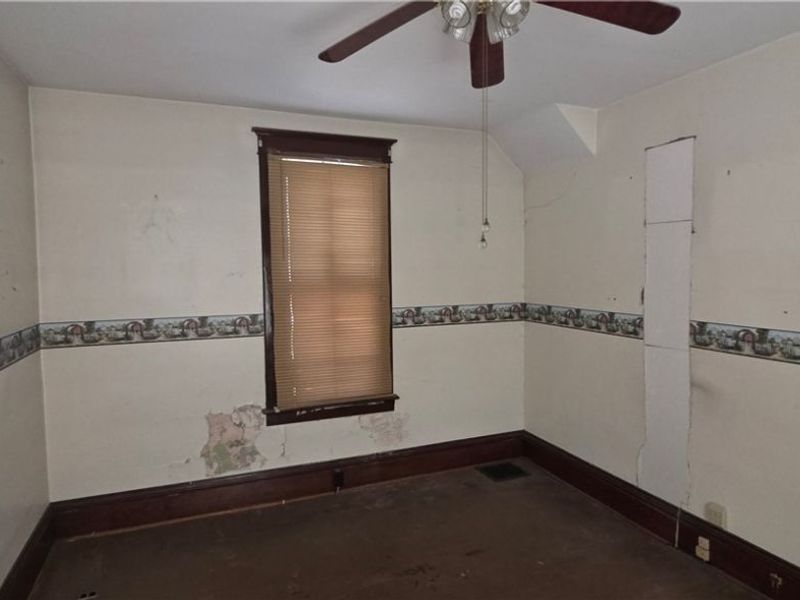 813 N 5th Street, Toronto, OH 43964 Photo 8