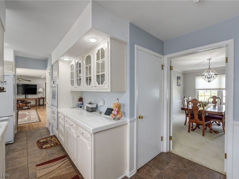 362 Hamilton Circle , Elyria, OH 44035 Photo 13