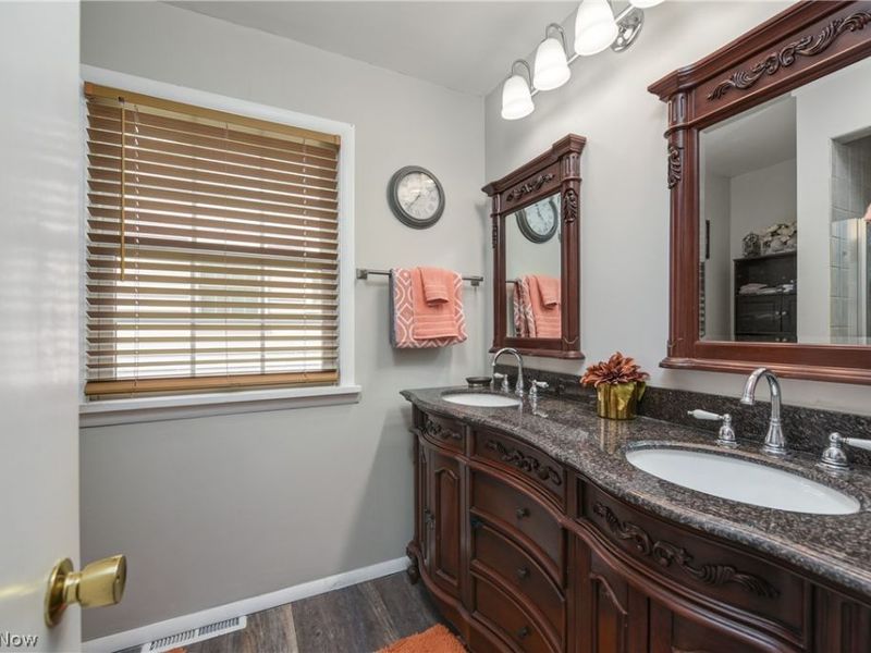 362 Hamilton Circle , Elyria, OH 44035 Photo 28