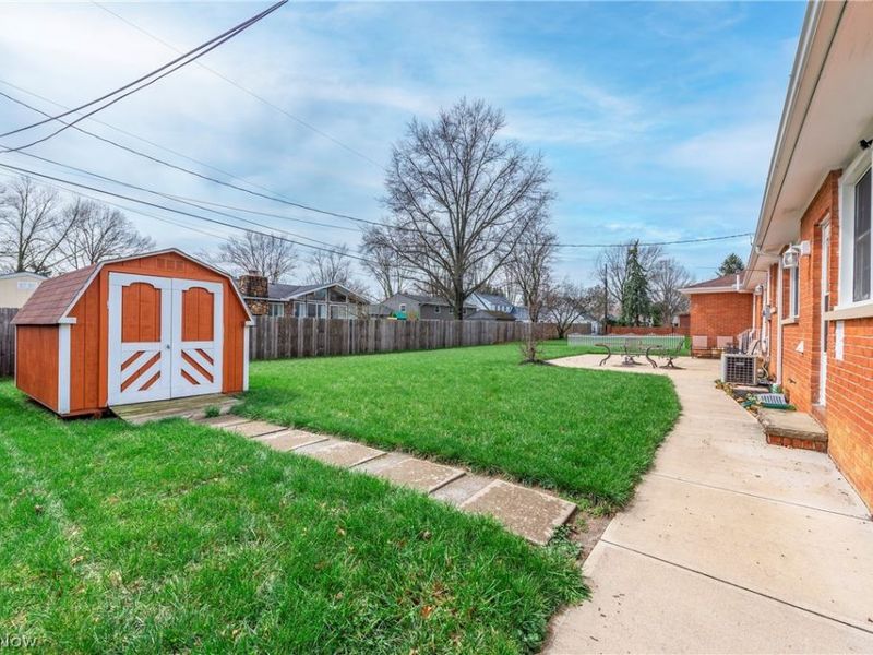 362 Hamilton Circle , Elyria, OH 44035 Photo 43