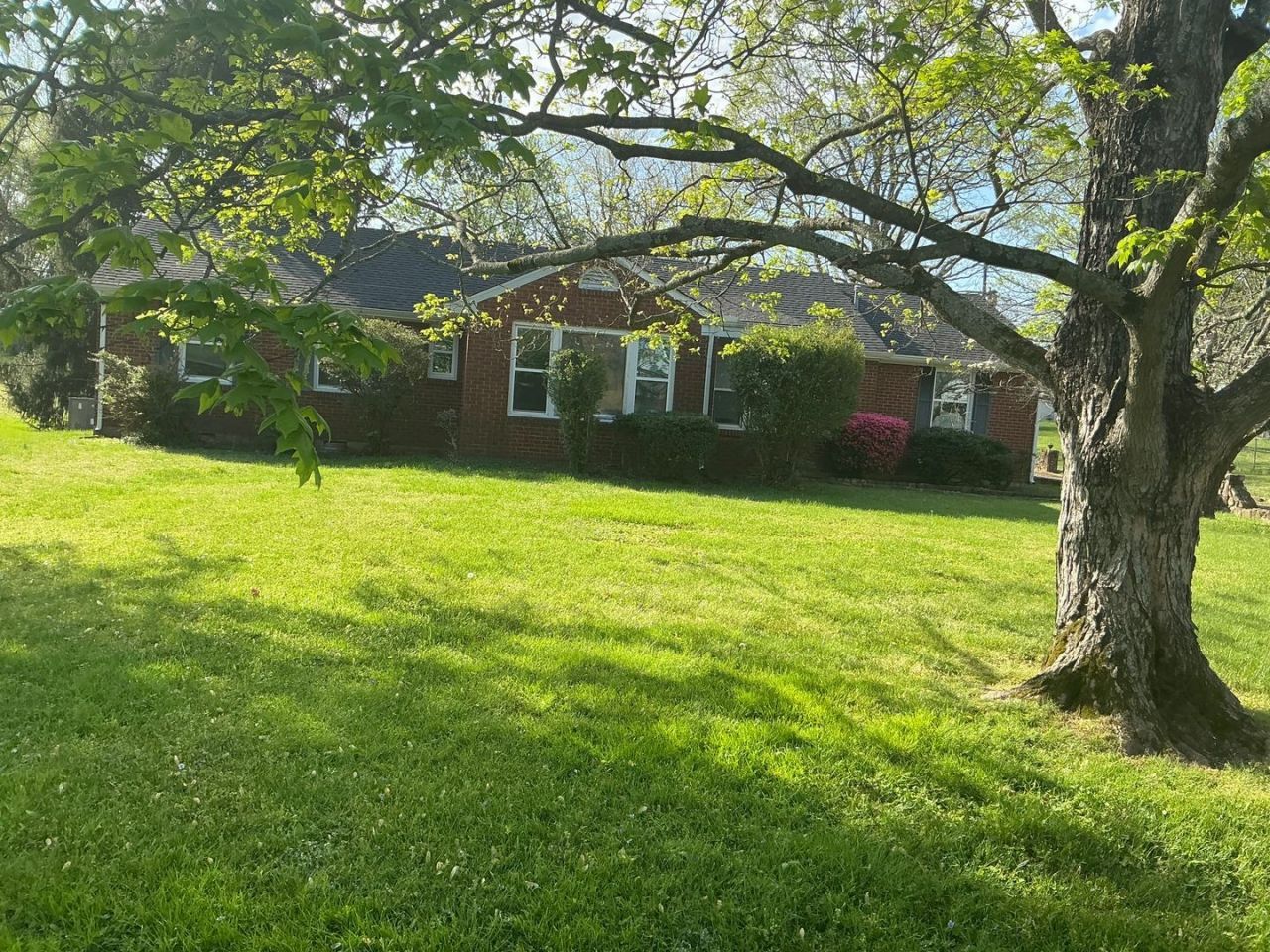 109 Keith Dr, Clarksville, TN 37043 Main Photo