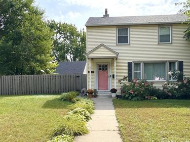 4556 Zenith Avenue N, Robbinsdale, MN 55422