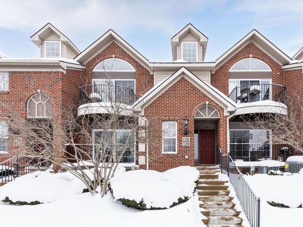 120 W Oakbrook Drive, Ann Arbor, MI 48103