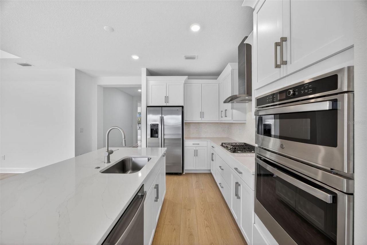 7536 Nighthawk Drive, Sarasota, FL 34241 Photo