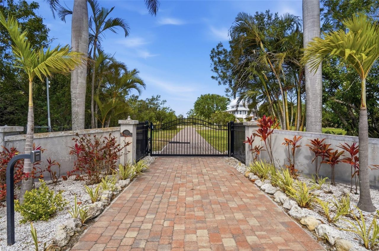 455 Horseshoe Loop Road, Terra Ceia, FL 34250 Photo