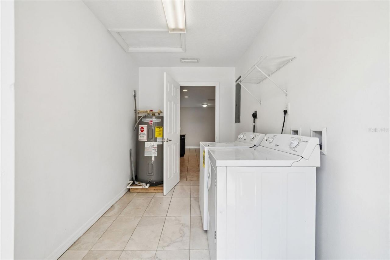4018 Prado Drive, Sarasota, FL 34235 Photo