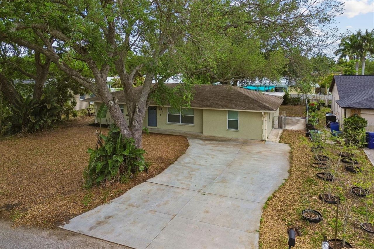 4018 Prado Drive, Sarasota, FL 34235 Photo