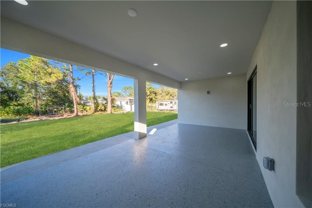 2806 Vera Avenue S, Lehigh Acres, FL 33976 Photo