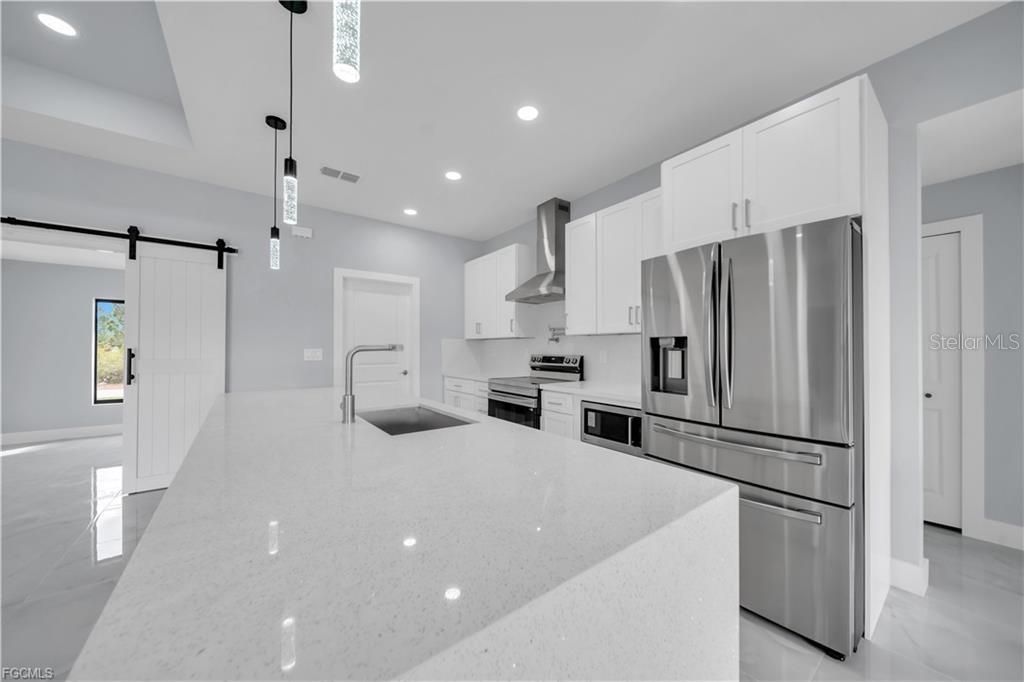 2806 Vera Avenue S, Lehigh Acres, FL 33976 Photo