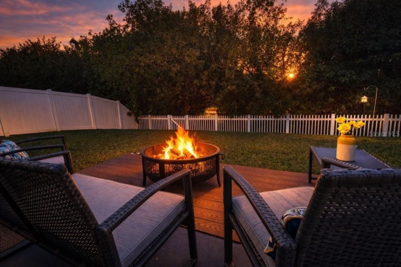 11521 Southern Creek Drive , Gibsonton, FL 33534 Photo