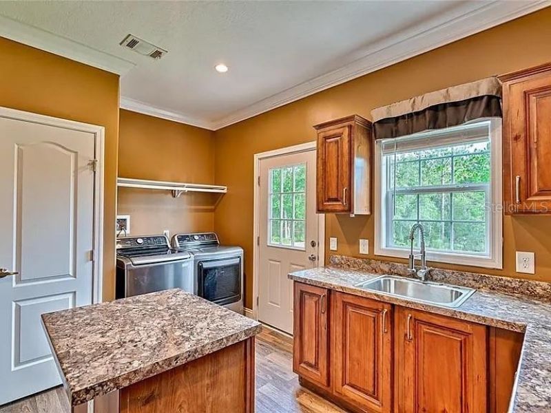 10531 NE 93rd Lane, Bronson, FL 32621 Photo